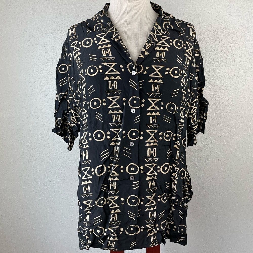 Classiques for Nordstroms Silk Buttond Down Shirt Size S EUC